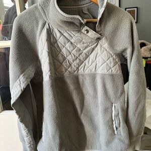 Abercrombie & Fitch Quilted Pullover Fleece